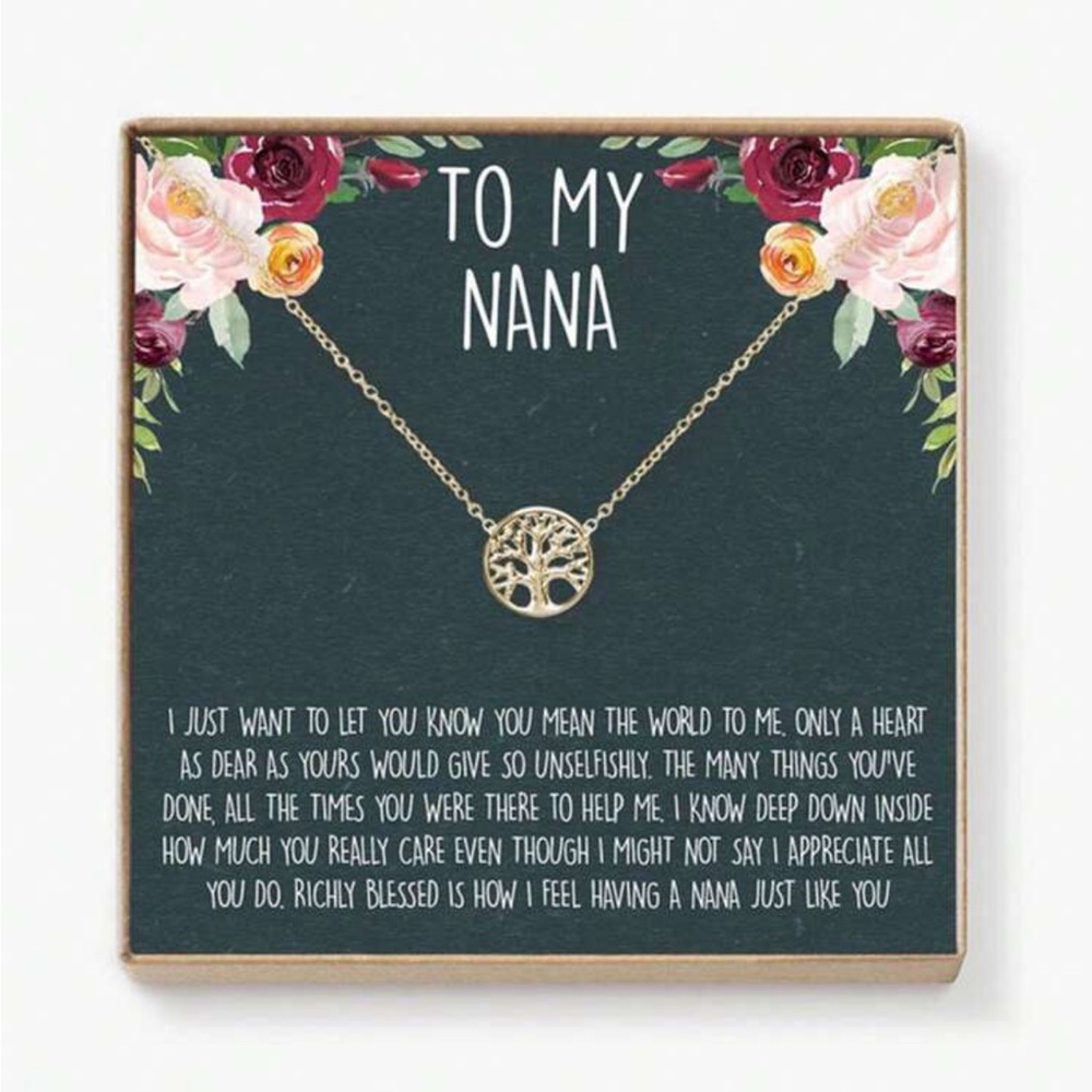 Stellar nana necklace🌙